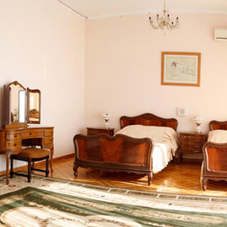 Спальня в 2 местном 2 комнатном Люксе санатория Кирова в Пятигорске